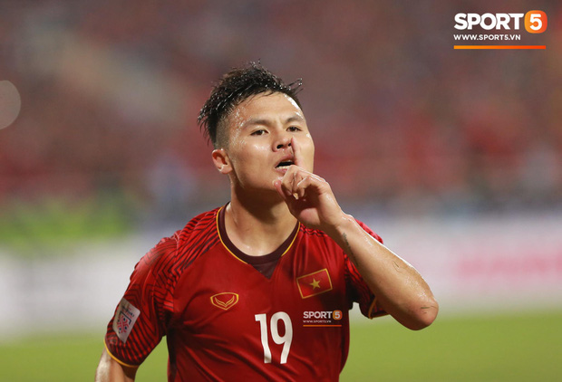 Quang Hải được Fox Sport Asia chọn là cầu thủ Việt Nam hay nhất năm 2019. Ảnh: Sport5.