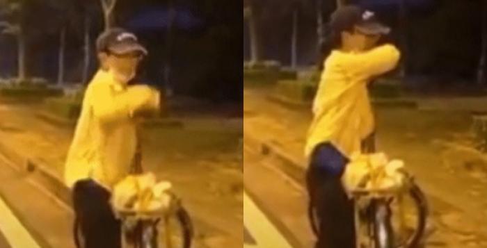 Người phụ nữ đi xe đạp bật khóc khi người lạ hỏi, xin được hộᴘ ᴄơᴍ ᴋʜôɴɢ ᴅáᴍ ăn vì để phần mẹ già
